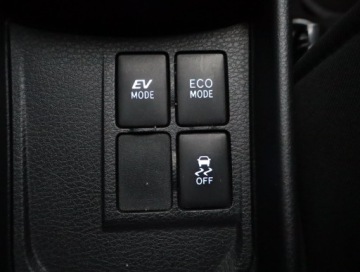 Toyota Yaris III Hatchback 5d Facelifting Hybrid 100KM 2016 Toyota Yaris 1.5 Hybrid, Serwis ASO, Automat, zdjęcie 18