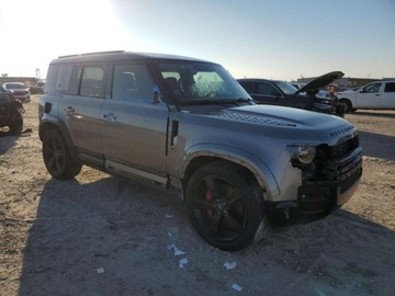 Land Rover Defender IV (L663) 2023 Land Rover Defender 110 X-Dynamic SE 2023 3.0l 3.0 Benzyna 395KM, zdjęcie 4