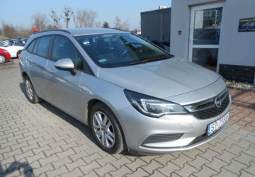 Opel Astra K 2017 Opel Astra Opel Astra K 1.6 Diesel 110 KM 1.6 Diesel 110KM, zdjęcie 2