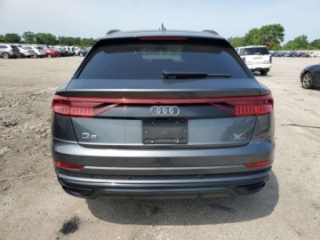 Audi Q8 2021 Audi Q8 Premium Plus S-Line 2021 3.0l 3.0 Benzyna 335KM, zdjęcie 2