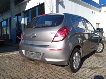 Hyundai i20 I Hatchback 5d Facelifting 1.2 DOHC 85KM 2012 Hyundai i20 1.2 PROSTA benzyna KLIMATYZACJA stan idealny BEZ rdzy 1.2 86KM, zdjęcie 15