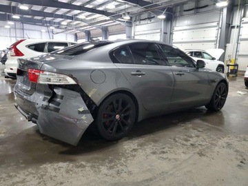 Jaguar XE 2018 Jaguar XE Prestige 2018 3.0l 3.0 Benzyna 380KM, zdjęcie 3