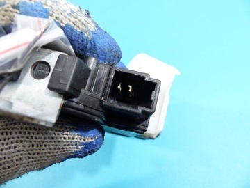 ZÁMEK PŘEDNÍ LEVÝ 2PIN SUBARU TRIBECA 05-14 EVROPA