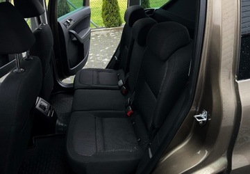 Skoda Yeti Minivan 2.0 TDI CR DPF 4x4 140KM 2011 Skoda Yeti 2.0 Diesel 140 KM 4x4 Nawigacja 2.0 Diesel 140KM, zdjęcie 15