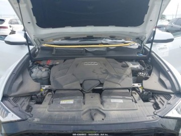 Audi Q8 2021 Audi Q8 Prestige 55 Tfsi Quattro Tiptronic 2021 3.0l 3.0 Benzyna 335KM, zdjęcie 8