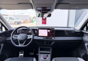 Volkswagen Tiguan III 2025 Volkswagen Tiguan Hak Kamery 360 Podgrzewana kierownica ACC Park Assis, zdjęcie 32