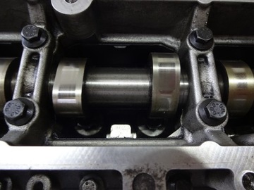 ГОЛОВКА MAZDA 2 1.4 D PEUGEOT 207