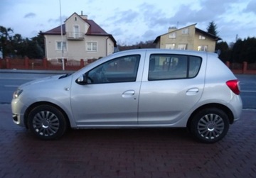 Dacia Sandero II Hatchback 5d TCe  90KM 2014 Dacia Sandero Bezwypadkowa Serwisowana 1-Wlasciciel Tablet Navi Pdc Tempom, zdjęcie 2
