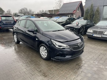 Opel Astra K Hatchback 5d 1.0 Turbo 105KM 2018 Opel Astra EcoTec Klimatyzacja, zdjęcie 1