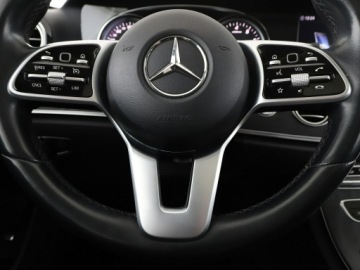 Mercedes Klasa E W213 2019 Mercedes E 200 mHEV 4x4 automat full LED, zdjęcie 20