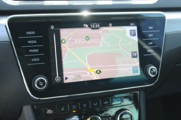 Skoda Superb III Kombi Facelifting 2.0 TDI SCR 150KM 2022 Škoda Superb Skoda Superb Style DSG Kamera, zdjęcie 28