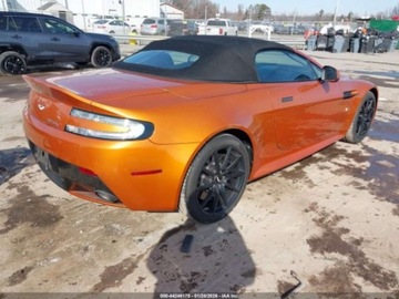 Aston Martin V12 Vantage I 2017 Aston Martin V12 Vantage S 2017 6.0 Benzyna 563KM, zdjęcie 5