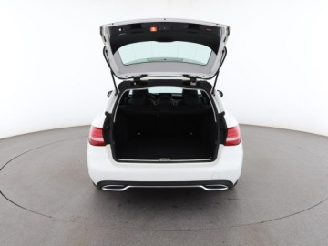 Mercedes Klasa C W205 Kombi 180 156KM 2017 Mercedes C 180 automat full LED navi klima auto, zdjęcie 18