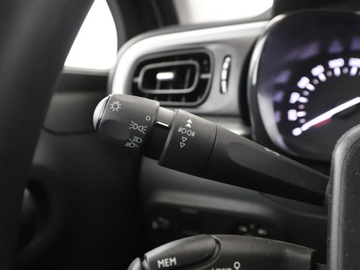 Citroen C3 III VAN 1.2 PureTech 82KM 2022 Citroen C3 Klimatyzacja Wspomaganie kierownicy, zdjęcie 29