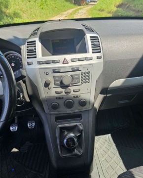 Opel Zafira B 1.9 CDTI ECOTEC 120KM 2007 Opel Zafira Opel Zafira 1.9 CDTI Elegance 1.9 Diesel 120KM, zdjęcie 16