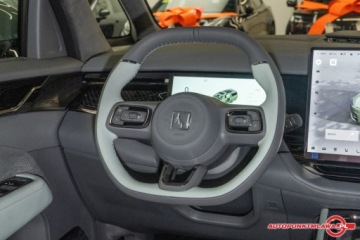  ZEEKR 009 ZEEKR 009 2024 Seven-seat Version Two-wheel Drive 108kWh Auto Pu, zdjęcie 8