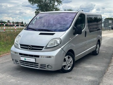 Opel Vivaro A 2006 Opel Vivaro Opel Vivaro kampervan 7 osobowy 3 x klima Westfalia lozko kamp, zdjęcie 25