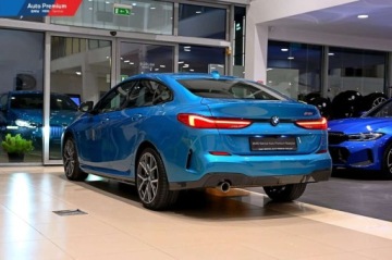 BMW Seria 2 G42-U06 Active Tourer 1.5 218i 136KM 2021 BMW Seria 2 218iFV23Step TronicLED Fog LightsShadow-LineModel M Sport, zdjęcie 18