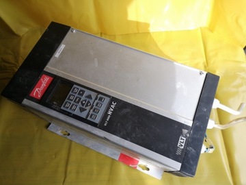 ИНВЕРТОР DANFOSS VLT 6000 4 кВА
