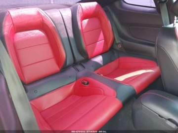 Ford Mustang VI Fastback Facelifting 5.0 Ti-VCT 460KM 2021 Ford Mustang GT Premium Fastback, 2021r., 5.0L 5.0 Benzyna 460KM, zdjęcie 9