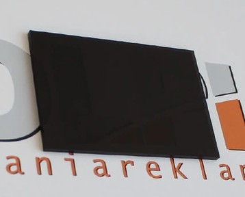 PLEXI / ДЫМЧАТЫЙ PLEXION НА ГРАФИТЕ - 3 мм - Изготовлено на заказ