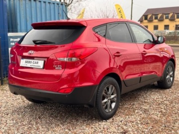 Hyundai ix35 SUV 1.7 CRDi 115KM 2013 Hyundai ix35 Niski przebieg Zadbany Full serwis 1.7 Diesel 116KM, zdjęcie 2