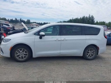 Chrysler Pacifica II 2023 Chrysler Pacifica Touring L, 2023r., 3.6L 3.6 Benzyna 287KM, zdjęcie 5