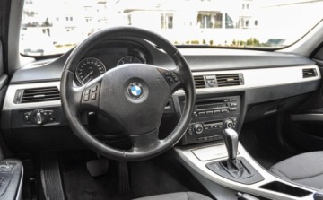 BMW Seria 3 E90-91-92-93 Touring E91 2.0 320d 163KM 2009 BMW Seria 3 2,0D (163KM) Automat Lift Bezwypadkowy 2.0 Diesel 163KM, zdjęcie 8