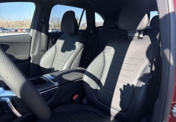 Mercedes GLC C254/X254 Coupe 2.0 220d 197KM 2025 Mercedes-Benz GLC 220 d 4MATIC Pakiet AMG Premium 2.0 Diesel 197KM, zdjęcie 10