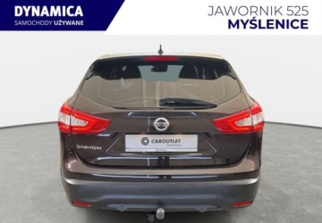 Nissan Qashqai II Crossover 1.6 dCi 130KM 2014 Nissan Qashqai 1.6dCi M6 4WD 2014 r., NAVI, hak, dod. komplet opon 1.6, zdjęcie 25