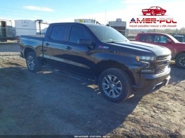 Chevrolet Silverado II 2021 Chevrolet Silverado 1500 Rst, 2021r., 4x4, 5.3L 5.3 Benzyna 355KM