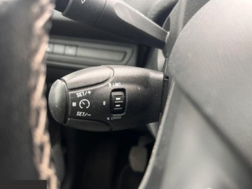 Plymouth 2017 Peugeot 2008 1.2 PureTech 130KM Allure 2017r, zdjęcie 28