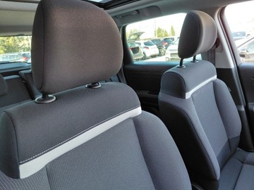 Citroen C3 Aircross  I Crossover 1.2 PureTech 110KM 2019 Citroen C3 Aircross Panoramiczny dach Navi Asystent pasa Serwis 1.2 110KM, zdjęcie 13