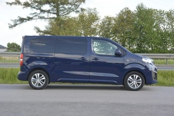 Peugeot Traveller Standard 2.0 BlueHDi 150KM 2019 Peugeot Traveller 2.0BlueHDI 7 osobowy Full led, zdjęcie 7