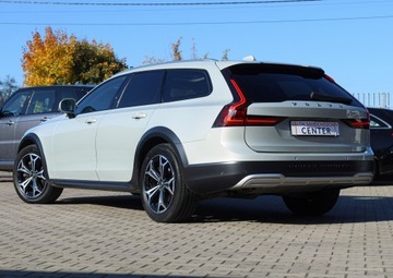 Volvo 2022 Volvo V90 CC D5 Panorama 360 Webasto ACC Hak Blis Ogrz.4xFotel+kier.+Szyba, zdjęcie 32