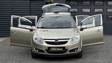 Opel Corsa D Hatchback 1.2 Twinport ECOTEC 80KM 2009 Opel Corsa Bezwypadkowa, Niski przebieg GWARANCJA 1.2 Benzyna 80KM, zdjęcie 9