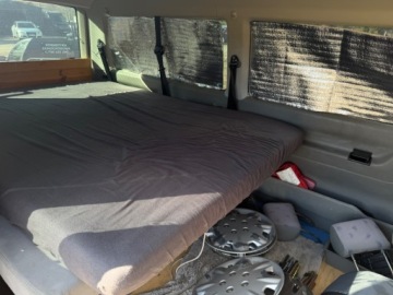 Volkswagen Caravelle T4 1998 Volkswagen Caravelle Syncro 4x4 klima grzane fotele 280 tys km 2.4 diesel, zdjęcie 13