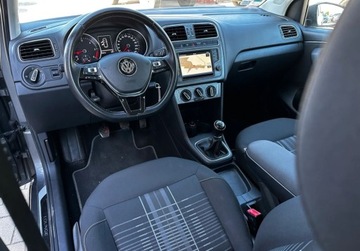 Volkswagen Polo V Hatchback 3d Facelifting 1.4 TDI 75KM 2015 Volkswagen Polo Lounge 1.4 TDI 75KM Gwarancja Zamiana Zarejestrowany 1.4, zdjęcie 5