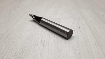 Пробойник овальный 3 х 16 мм для кожи.