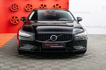 Volvo V60 II  2020 VOLVO V60 T6 AWD R-Design aut Combi 2.0 255KM 2020, zdjęcie 1