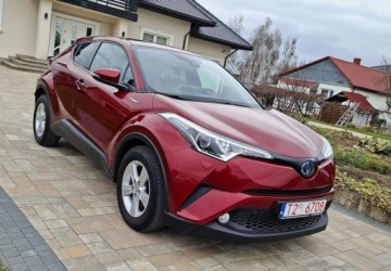 Toyota C-HR I Crossover 1.8 Hybrid 122KM 2018 Toyota C-HR Toyota C-HR 1.8 Hybryda 122KM, zdjęcie 7
