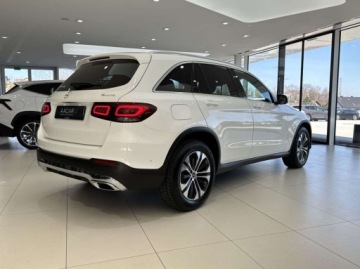 Mercedes GLC C253 SUV Facelifting 2.0 200d 163KM 2022 Mercedes-Benz GLC 4 Matic Kamera cofania CarPlayAndroid Auto Nawigacja, zdjęcie 3