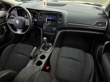 Renault Megane IV Hatchback 5d 1.3 TCe 140 FAP 140KM 2019 Renault Megane 1.3 Benzyna 140KM, zdjęcie 20