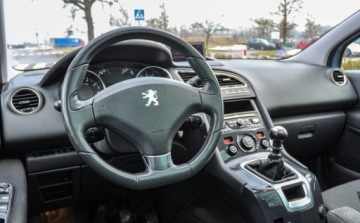 Peugeot 5008 I Minivan 1.6 THP 156KM 2010 Peugeot 5008 Bezwypadkowy 159 tys. km Head Up 1.6 Benzyna 156KM, zdjęcie 8