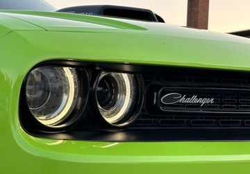 Dodge Challenger III 2015 Dodge Challenger Dodge Challenger 6.4 SRT Scat Pack SHAKER alpine alcantar, zdjęcie 15