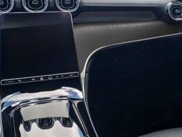 Mercedes GLC C254/X254 Coupe 2.0 220d 197KM 2026 MERCEDES-BENZ GLC 220 d 4-Matic AMG Line 2.0(197KM) 2026, zdjęcie 9