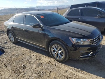 Volkswagen Passat B8 2017 Volkswagen Passat 2017 VOLKSWAGEN PASSAT S 1.8 Benzyna 174KM, zdjęcie 4