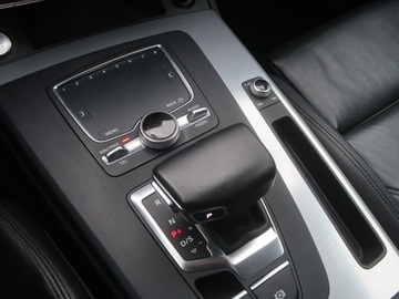 Audi Q5 I SUV Facelifting 2.0 TDI clean diesel 190KM 2016 Audi Q5 2.0 TDI, Salon Polska, 187 KM, 4X4, zdjęcie 16