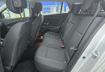 Renault Megane III Grandtour 1.5 dCi 110KM 2011 Renault Megane Renault Megane 1.5 dCi 1.5 Diesel 110KM, zdjęcie 13