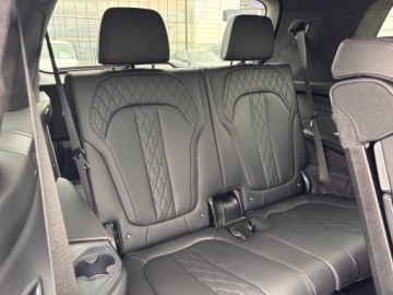 BMW X7 SUV Facelifting 3.0 40i 381KM 2025 BMW X7 xDrive40i, mPakiet, Hak ,Iconic, Panorama,, zdjęcie 18